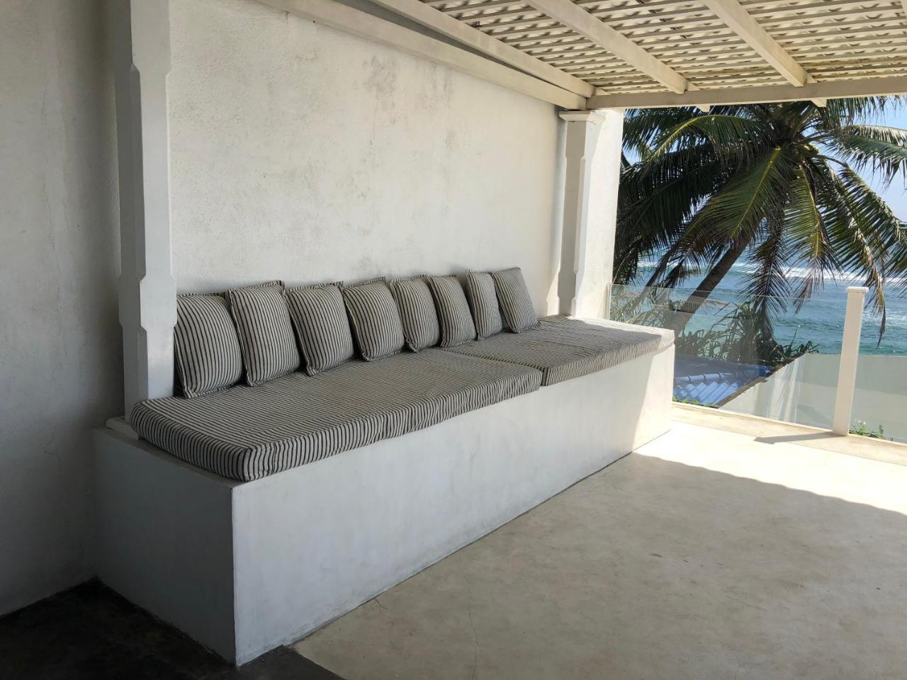 אונה ואטונה Galle Henna Beach House מראה חיצוני תמונה